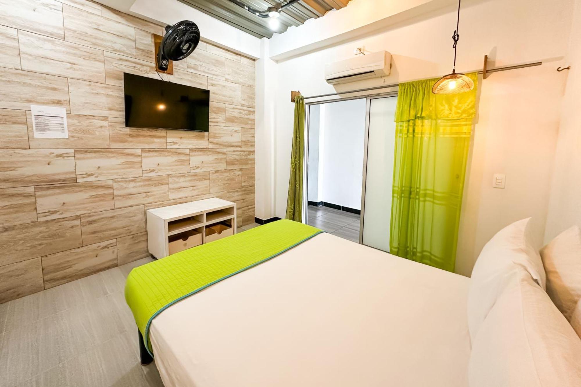Hotel Family House Rodadero Санта-Марта Экстерьер фото